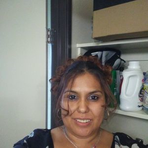 Meet your Posher, Candace